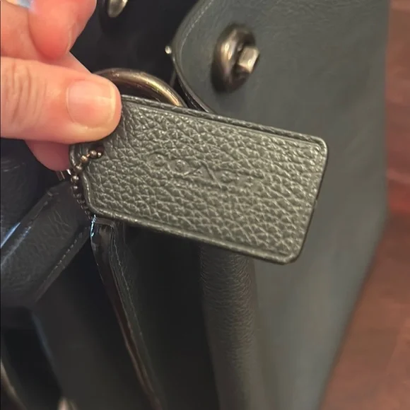 Coach bucket bag - Picture 4 of 4